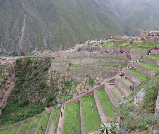 Peru Encompassed 1